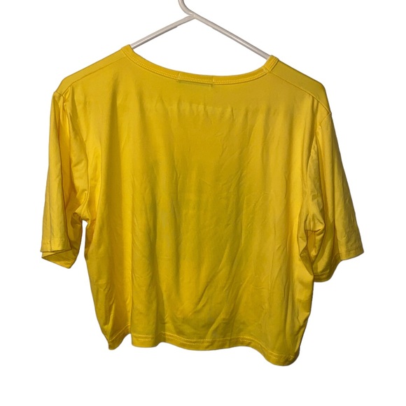 Bts yellow crop top size xl - Picture 2 of 4